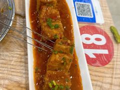 特色臭干子-江城燕子大排档(江汉路步行街店)