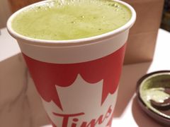 抹茶拿铁-Tims天好咖啡·贝果(东方广场店)