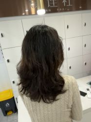 -镁连社·美联社