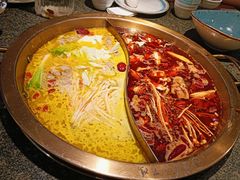 -小天鹅火锅·一线江景洪鼎旗舰店(洪崖洞店)