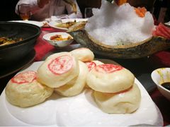 红烧肉十馒头-黛瓦里巷(南京东路店)