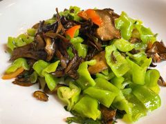 -泓0871臻选云南菜·味庄
