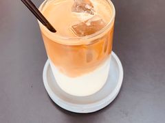 -UNI UNI(环亚凯瑟琳店)