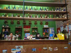 -香巴拉云南餐厅(华莱坞店)