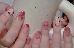 -悦指间美甲美睫