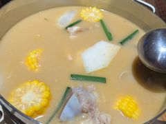 -肥仔文澳门猪骨煲(南京西路店)