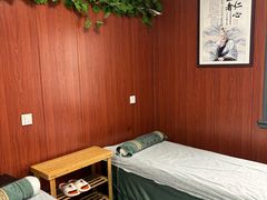 -国医整脊馆(武夷路店)