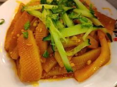 -三江源活鱼现烤(维多利摩尔城店)