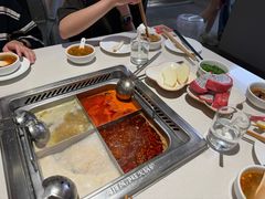 -海底捞火锅(长宁路龙之梦店)