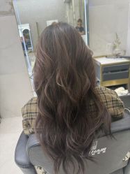 -苏奇发型·烫发染发