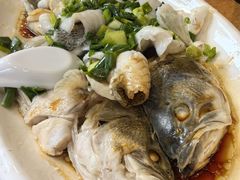 姜葱油淋鲈鱼-沙田鸽王(解放路店)