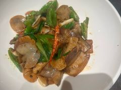 -渔语鱼新川菜Bistro(万象天地店)