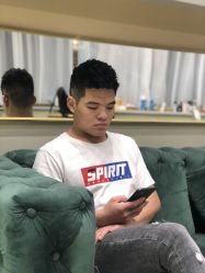 点击看大图 -摩登时代美发沙龙