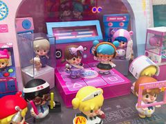 -泡泡玛特POPMART(上海环球港店)