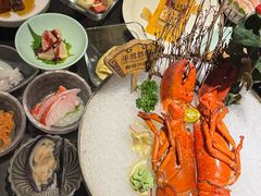 -半岛翡丽海鲜自助餐厅(观风亭店)