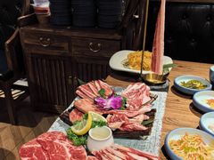 -明洞阿姨·韩式酱蟹烤肉·创意料理(三元桥店)