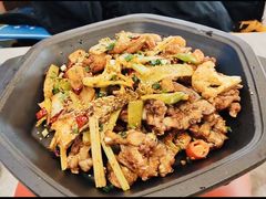 -老佛爷正宗铜炉蛙锅(五道口店)