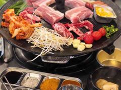-豚豚家돈돈가韩国锅盖烤肉(新北万达店)