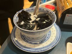 -邹开喜·小海鲜醉鸡煲·潮汕鲜切牛肉店(襄阳北路店)