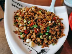 -有红鸡毛店·川菜(建设路店)