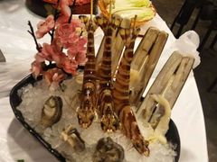 -鲜入围煮花胶鸡海鲜火锅