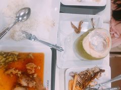 -J Daeng Seafood