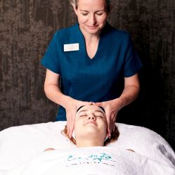 -东方美美容SPA会所