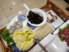 -楼外楼肥羊木炭火锅居(乐群街店)