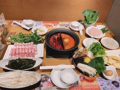 -呷哺呷哺(融创茂店)