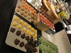 -圣丰索菲特·2 On 988 Café 自助餐厅