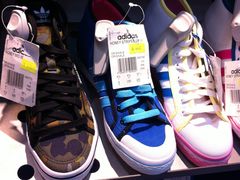 -Adidas(东荟城店)