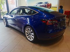 -TESLA 特斯拉(上海太古汇体验店)