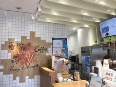 -CoCo都可(湖滨银泰店B区店)