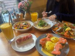 烟熏三文鱼班尼迪蛋-Money Shops(愚园路店)