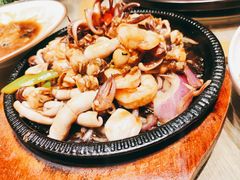 -小船渔村•大连菜•大连焖鱼(黄河路店)