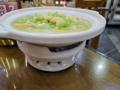 奶油丝瓜烩鲜腐竹-木桶记臭鳜鱼·安徽非遗名菜(火车站白马老店)