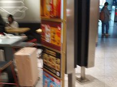 -麦当劳(中山公园龙之梦店)