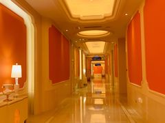 -白金汉爵大酒店-24小时餐厅