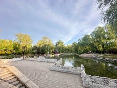 -万柳阁小馆·花园餐厅(龙潭湖店)