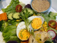 -丽莎沙拉轻食餐厅(国贸店)