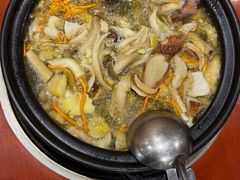 -菌之家·专业纯野生菌火锅·特色炒菌