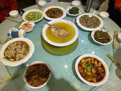 -华冠悠岚·庭院餐厅(青城后山店)