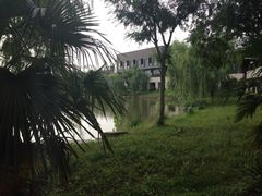 -上海怡沁园度假酒店