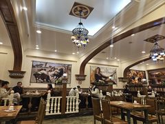 -清真·玛丽亚新疆菜主题餐厅(浙江中路店)