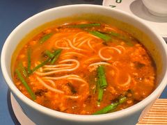 腾冲小锅米线-一坐一忘云南菜(嘉里中心店)