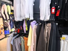 -迪卡侬(西三旗店)