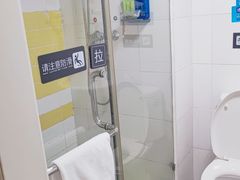 -7天酒店·北京学院路六道口地铁站店