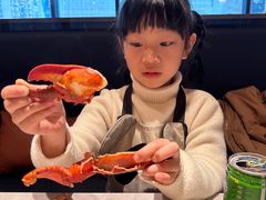 -雍容荟帝王蟹活龙虾展台自助(IFS黑金店)