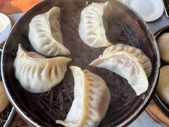 -红灯笼大酒楼(通湖路店)