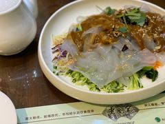 大东北炒肉拉皮-老厨家(中央大街西七道街店)